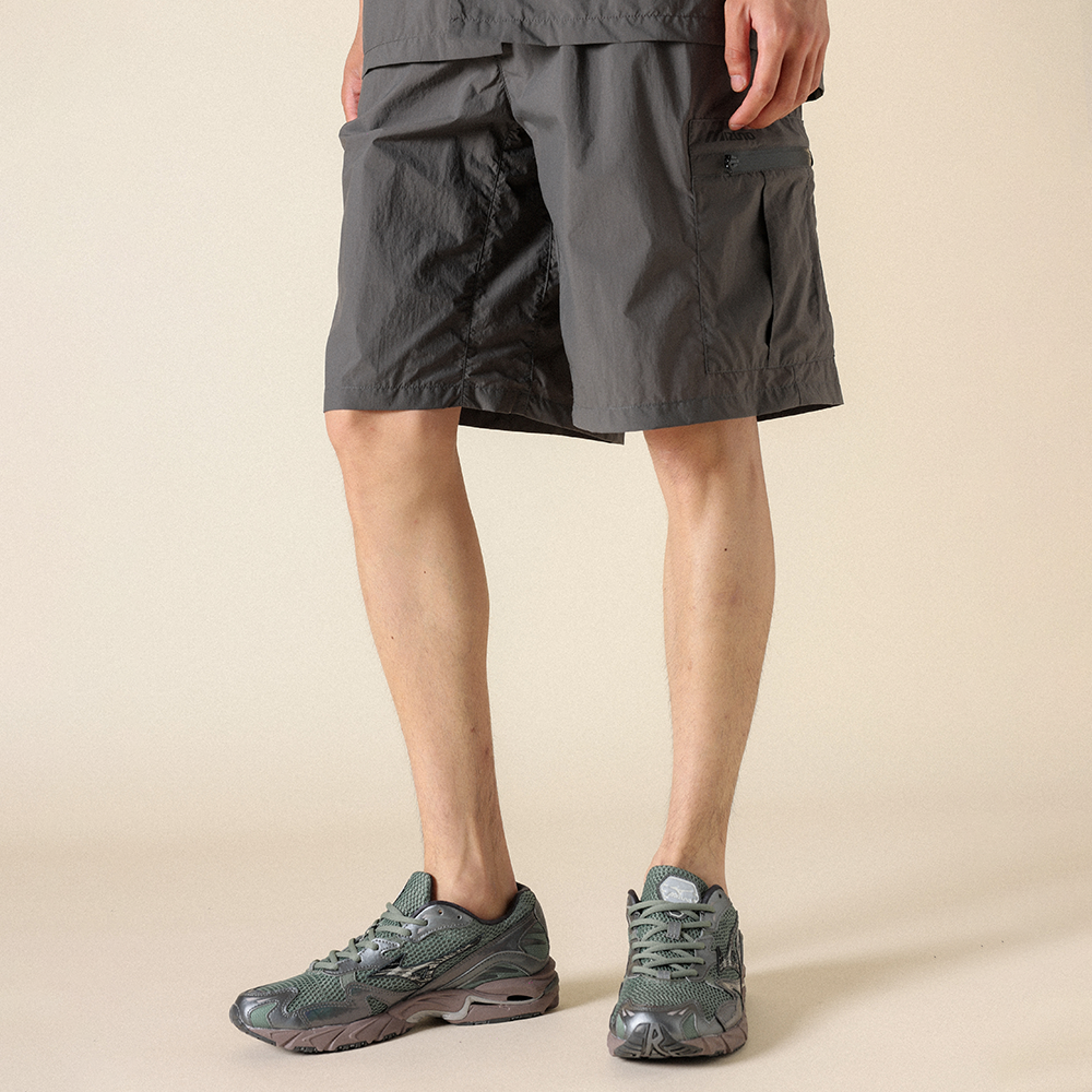 Mizuno WR Cargo Shorts Ash FemmeHommee TailleL